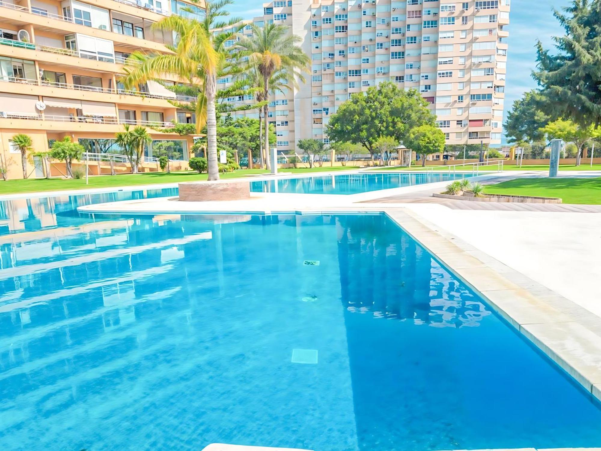 Appartamento Cozy Flat With Sea Views La Torre Torremolinos Esterno foto